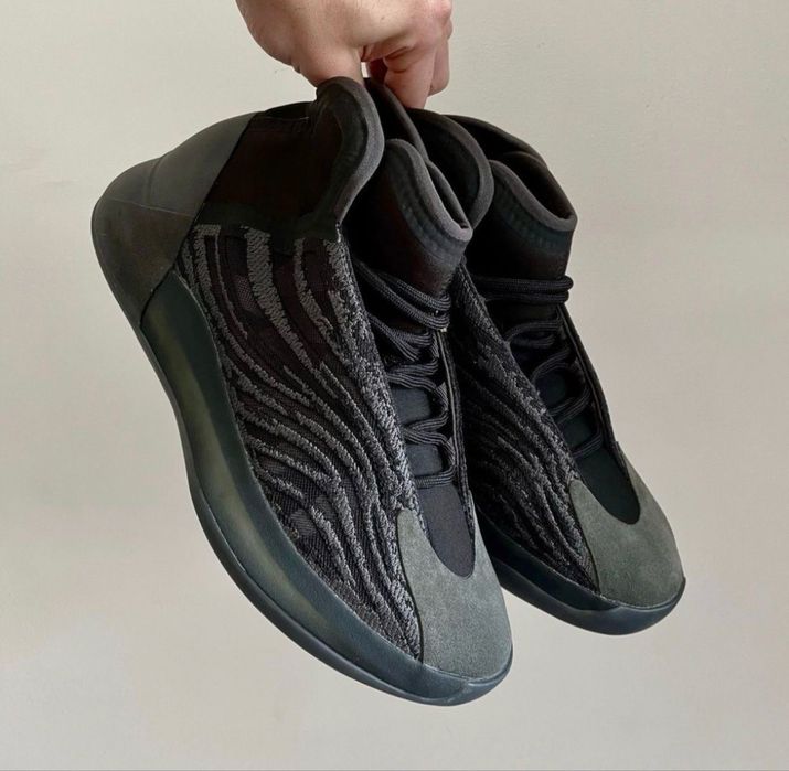 Adidas Yeezy QNTM Onyx