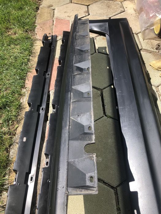 Странични прагове за BMW X3 e83 (2004-2010)