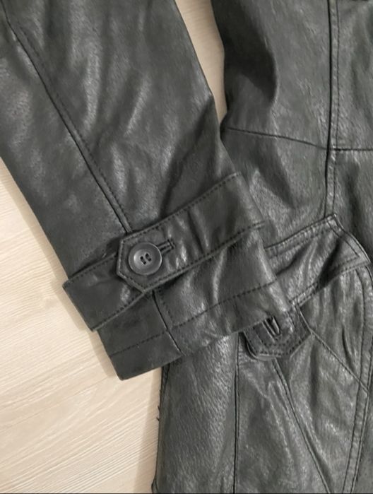Palton negru 100% piele