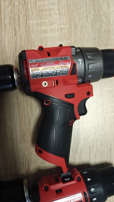 Autofiletante milwaukee m12
