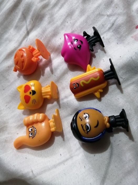 Войник.     и      емоджи