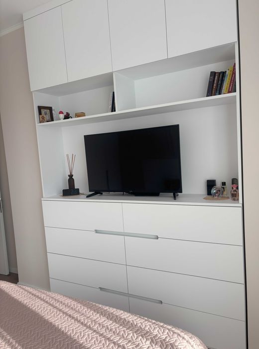 Продава се Двустаен апартамент в Пловдив, Южен - 90 кв.м за 1983 €/кв.м - Снимка #2