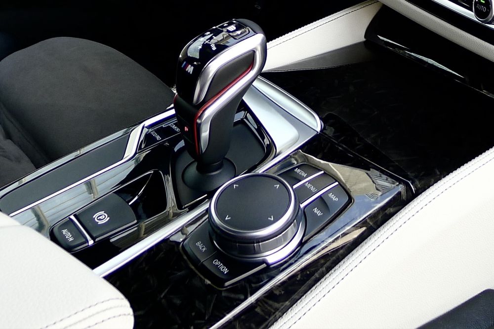 BMW-M5 CS 1000-1 в мире