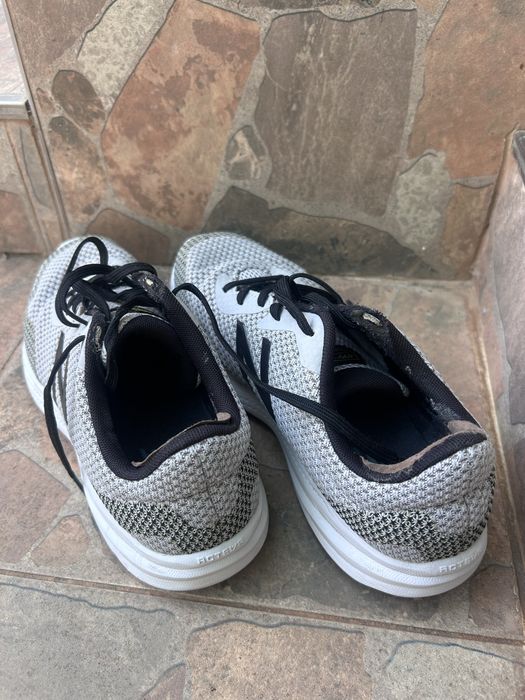 Маратонки на New balance