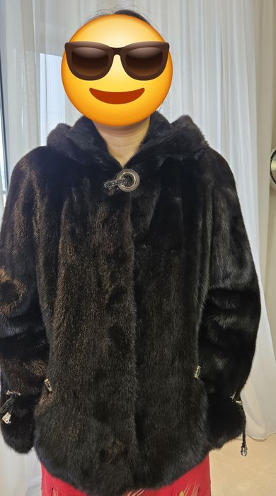 Продаётся норковая шуба