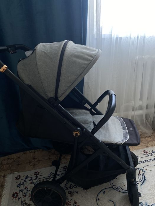 Коляска прогулычный