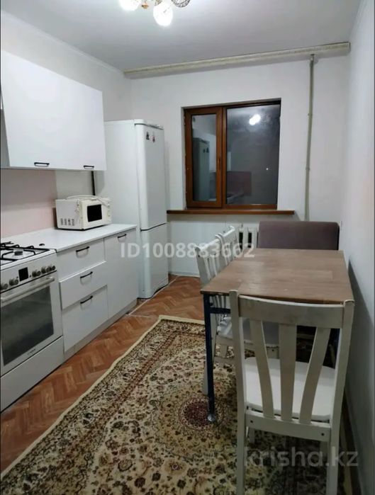 Аренда кв Космонавтов 9/2 60м2