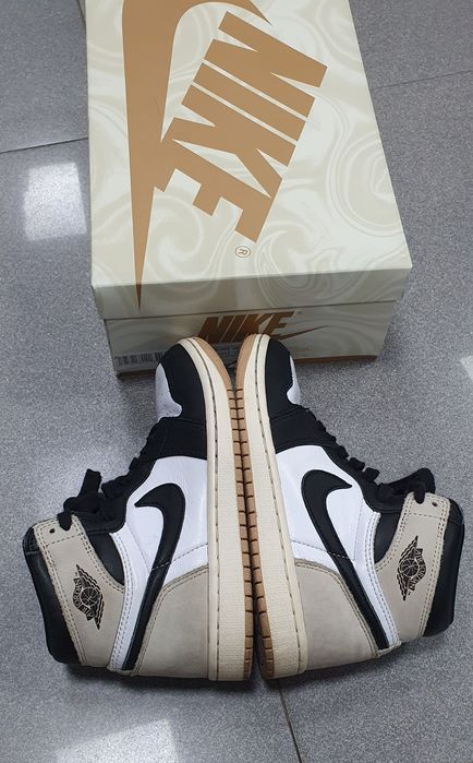 Jordan retro 1 Hi og- 35.5 - latte