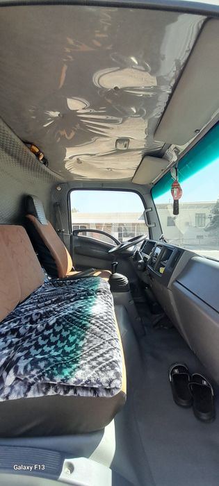 Isuzu senji NPR 82LKL5VAY