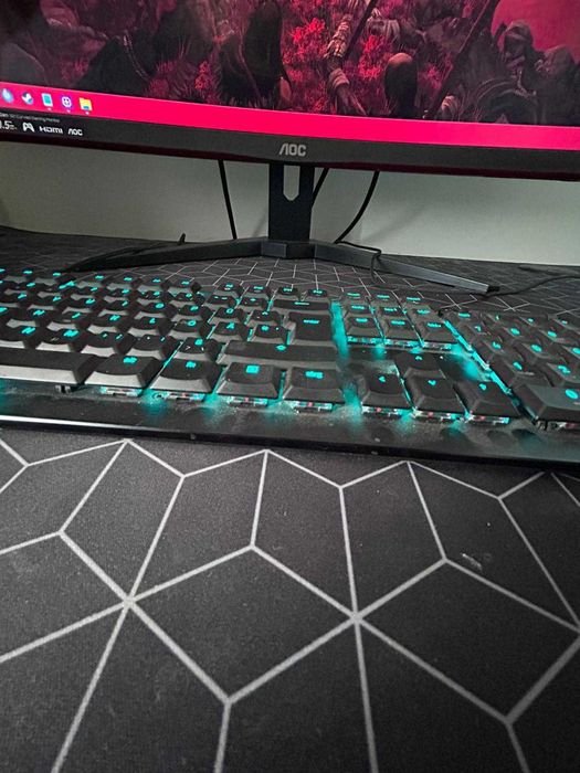 Sistem Gaming Complet / PC Gaming i5 12400F, 3060TI 8GB, 16GB DDR4, 512GB SSD M2