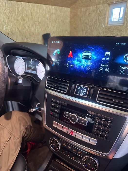 Vindem si montam navigatii auto dedicate, Carplay