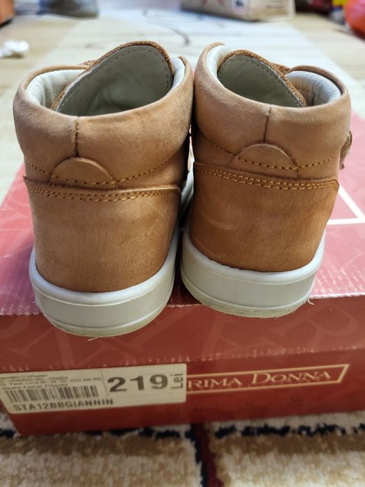 Ghetute de toamna/ primavara marimea 24