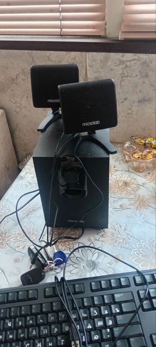 Продаётся систем блок, колонки, вытяжка, унитаз