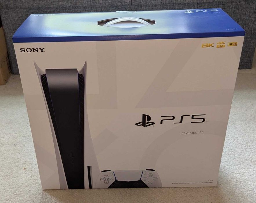 Playstation 5 cu Disc, impecabil, cu unu sau 2 controllere originale