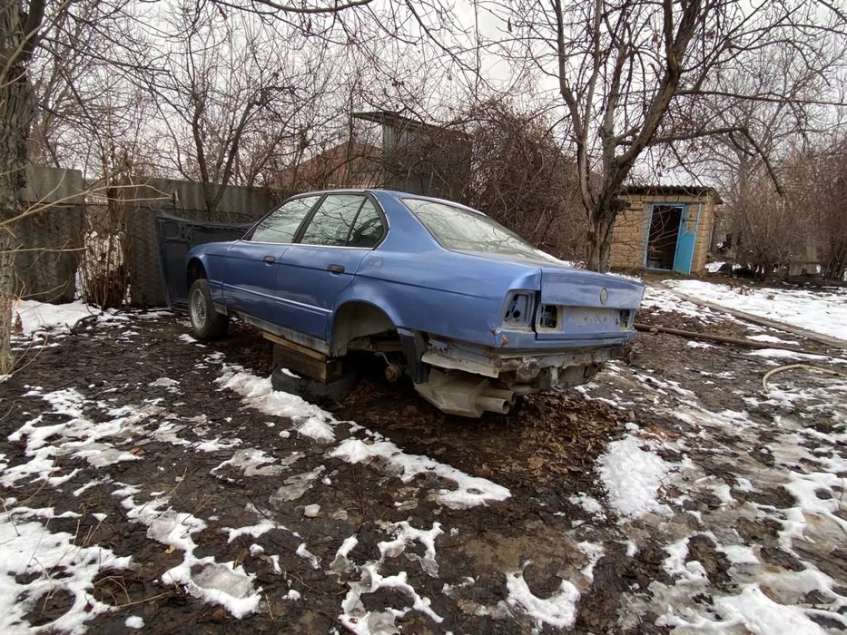 Запчасти на БМВ е34
