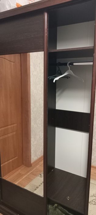 Продам шкаф хорошем состоянии