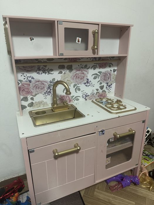 Детская кухня продам срочно