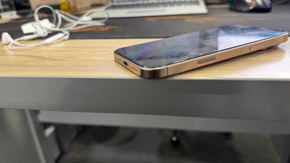 iPhone 16 Pro MAX, 256gb, Desert Titanium, E-sim