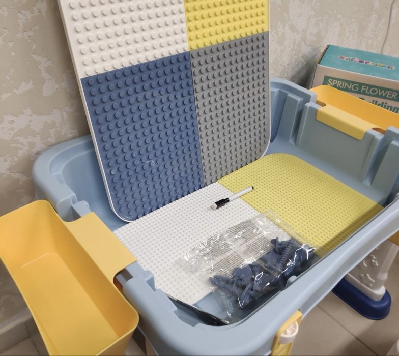 Стол для LEGO / конструкторов (развивающий)