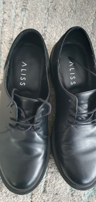 Pantofi piele marime 39