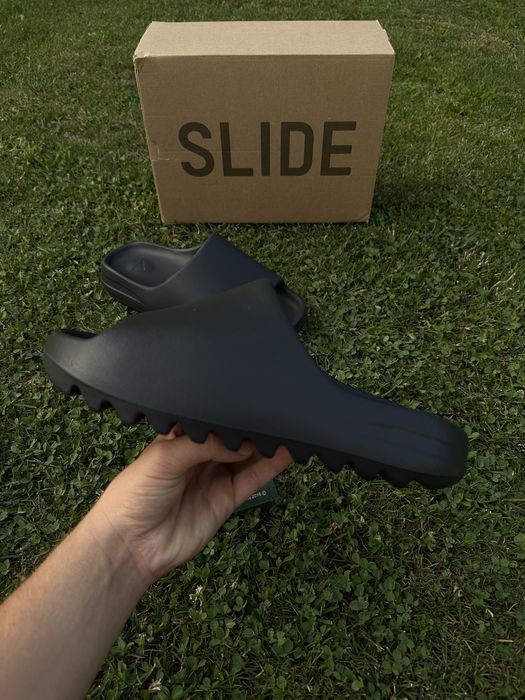 Papuci Yeezy Slide Onyx / Premium / 2026