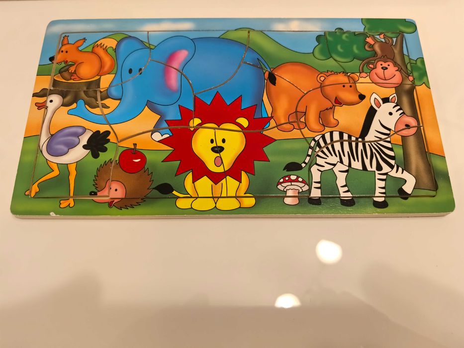 Комплект дървени детски пъзели