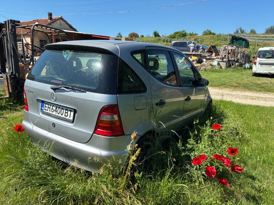 Mercedes A140 на части