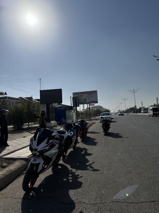 Спотрбайк yamaha r 3