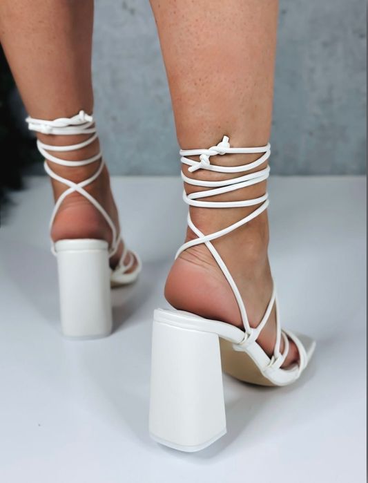 Дамски токчета.