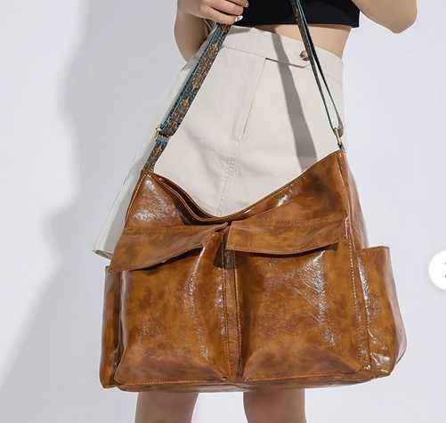 Нова кафява дамска чанта