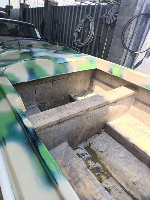 Продаётся лодка на ходу