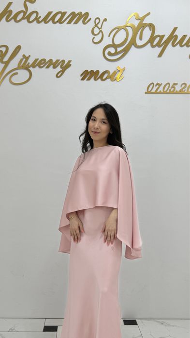 Продам вечерние платья