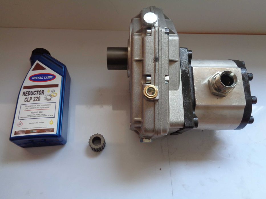 Kit pompa de presiune grupul 3 crepator macara remorca utilaje