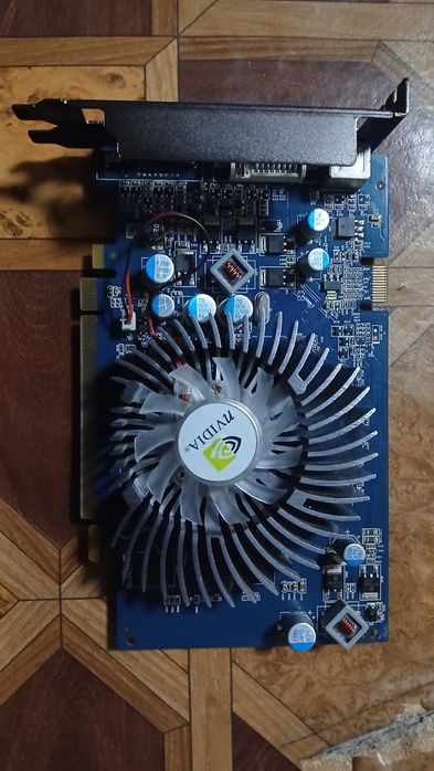 Видеокарта 8500GT