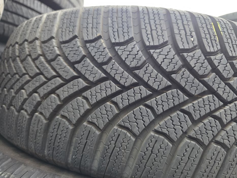 4бр Като нови зимни гуми 215 60 17 - Bridgestone- DOT 2024