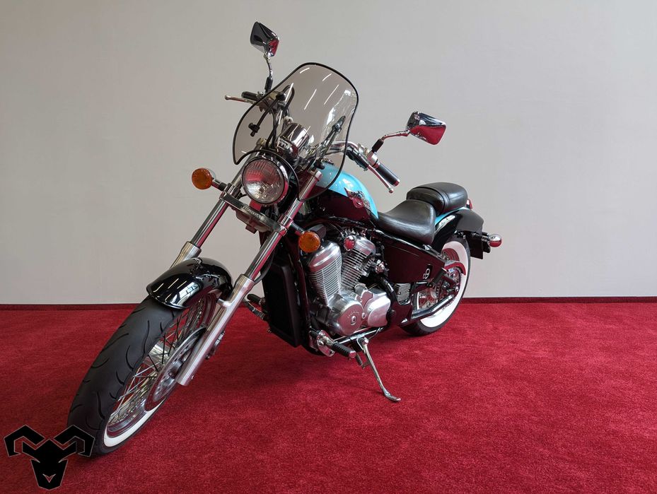 Honda Shadow Individual V2 Custom | CAPRA Motors