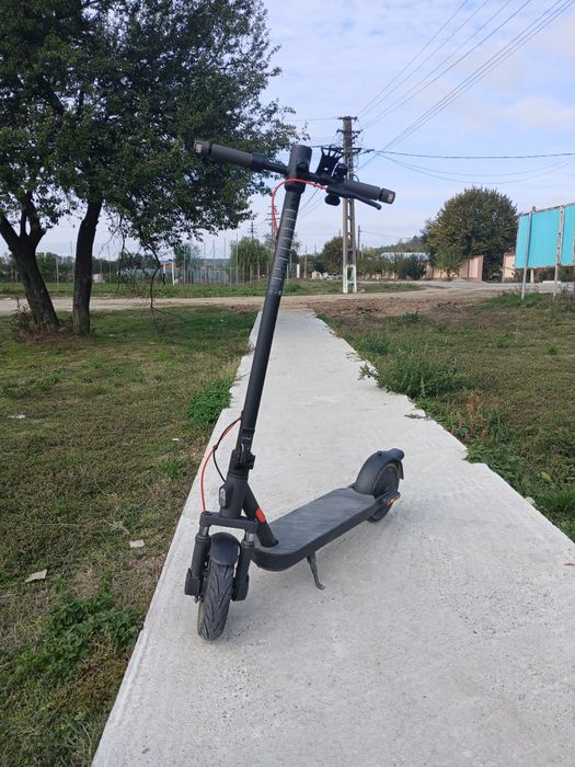 Vând trotineta electrica xiaomi elite sau  schimb cu kukirin