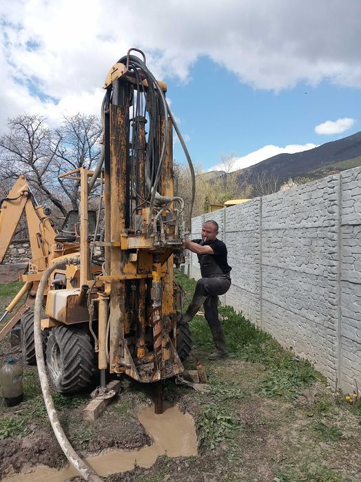 Сондажи за вода.