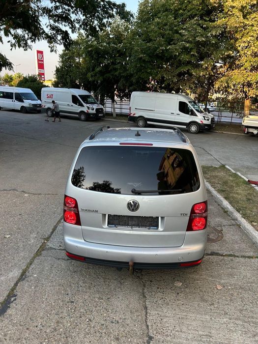 VOLKSWAGEN Touran 2008 — imagine 5