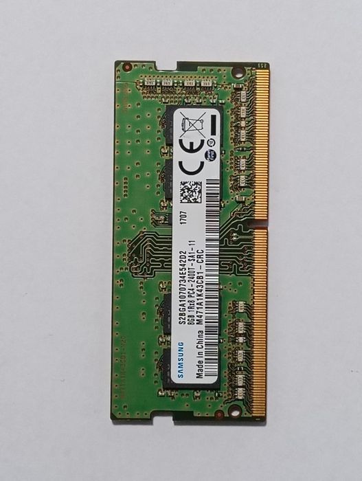 Vand memorii RAM SO-DIMM DDR4 de 8Gb si 16Gb