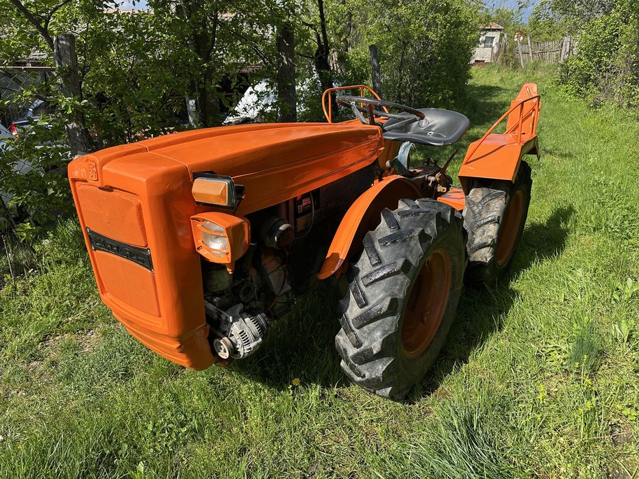 Tractoras articulat Antonio Carraro