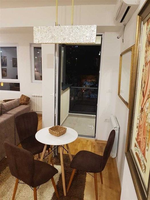 Дава се под наем Двустаен апартамент в София, Хладилника - 64 кв.м за 510 € - Снимка #4