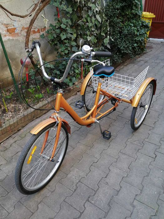 De vânzare bicicleta