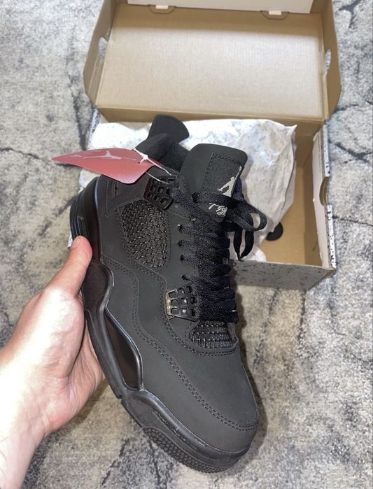 Jordan 4 Black Cat