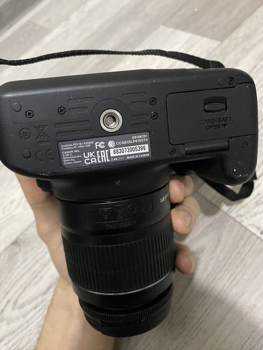 Фотоаппарат камера Canon EOS 4000D