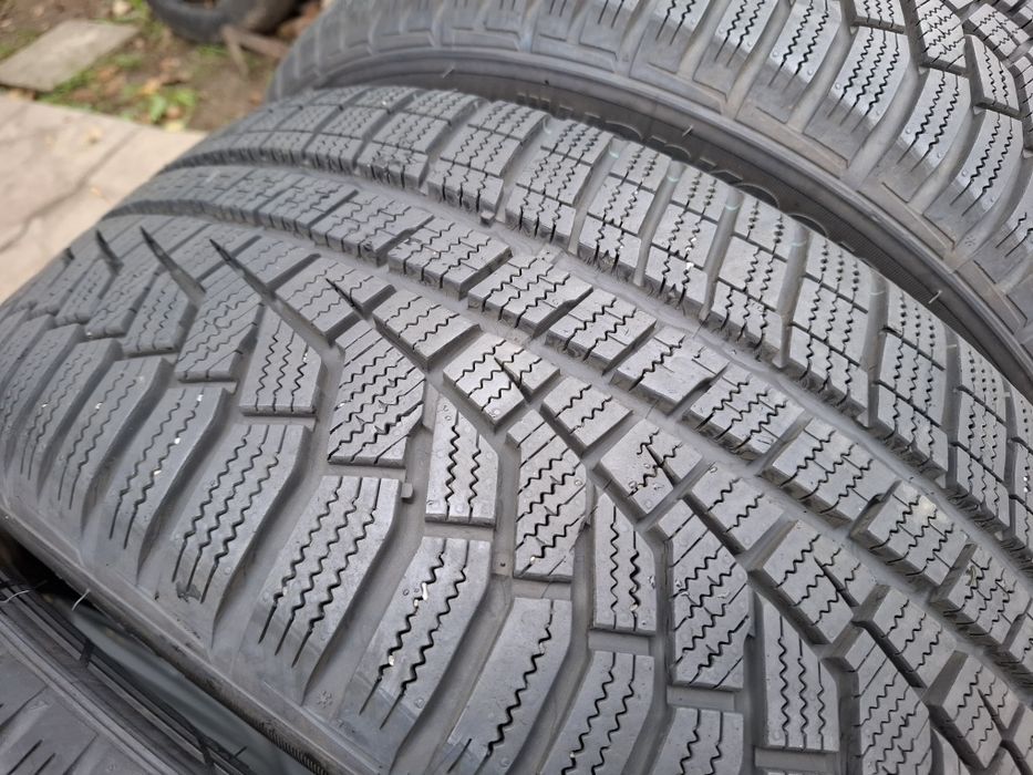 4 Броя зимни гуми 225/50/17 Hankook дот 24