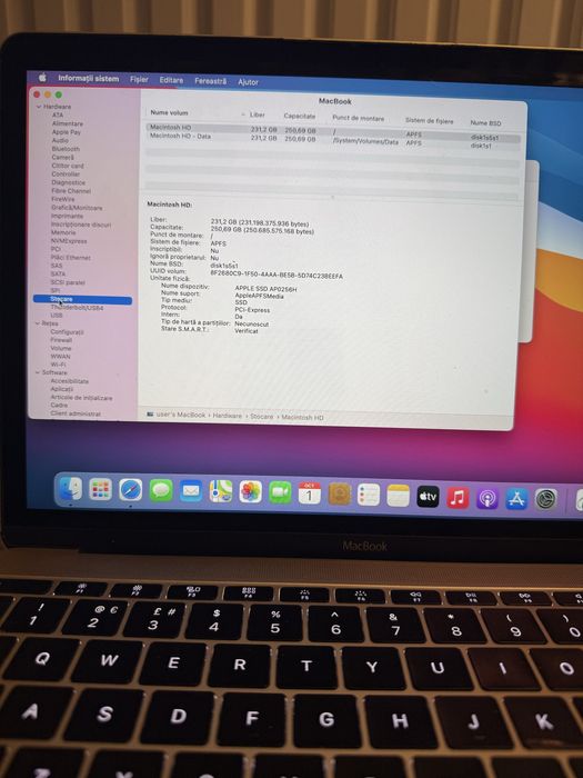 Apple MacBook M cu 2 nuclee