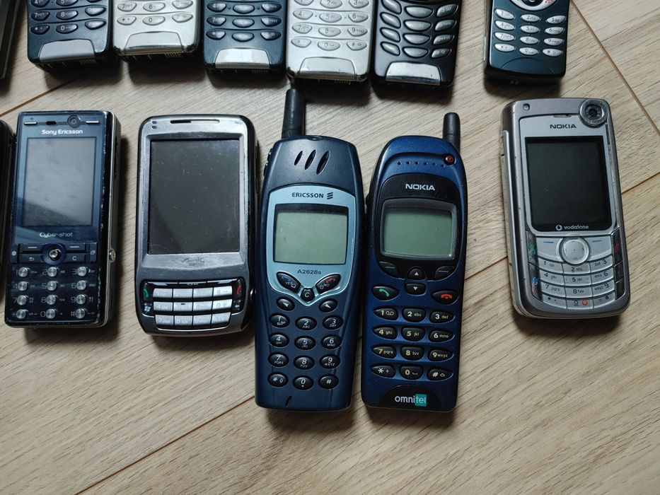 Jucarie Nokia 6210 6310 6150 Sony Ericsson K810i A2628s Mio 6680