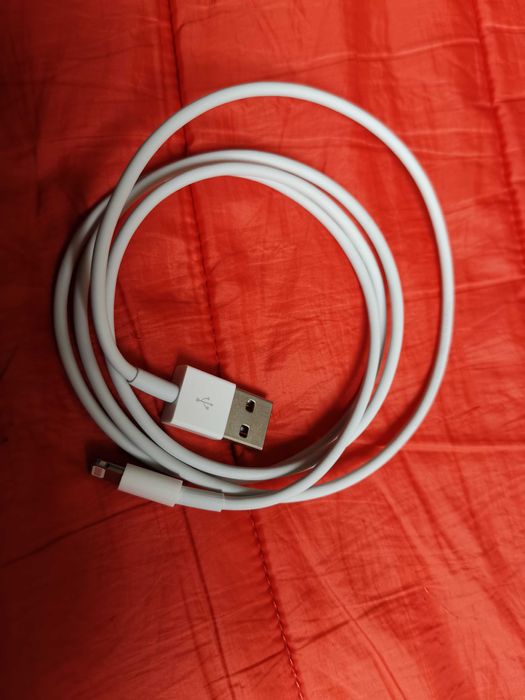 Cablu Lightning iPhone de incarcare si transfer date Original  Apple