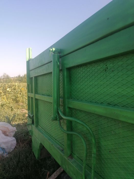 Remorca fixă nu basculabila